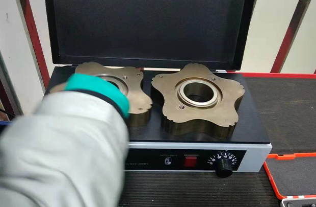 真空泵在工業(yè)上有哪些應用？